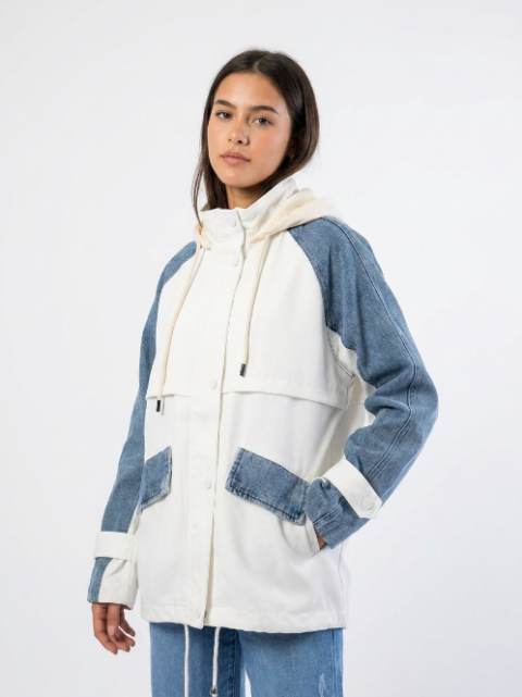 Veste Bicolore Blanche et Empiècements Denim